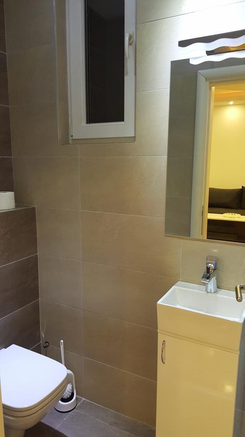 De Luxe Republic Square Apartment Of 100Sqm Belgrad Exterior foto