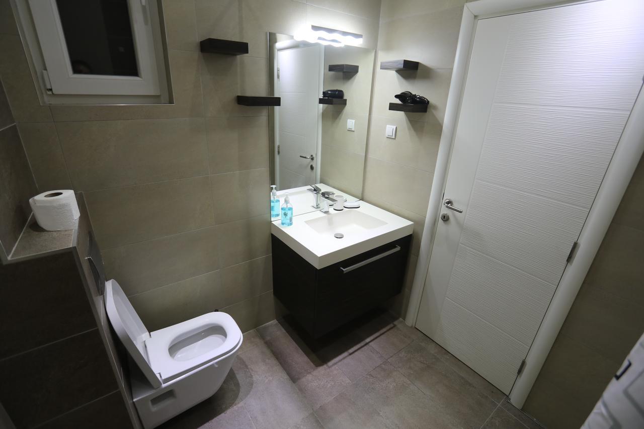 De Luxe Republic Square Apartment Of 100Sqm Belgrad Exterior foto